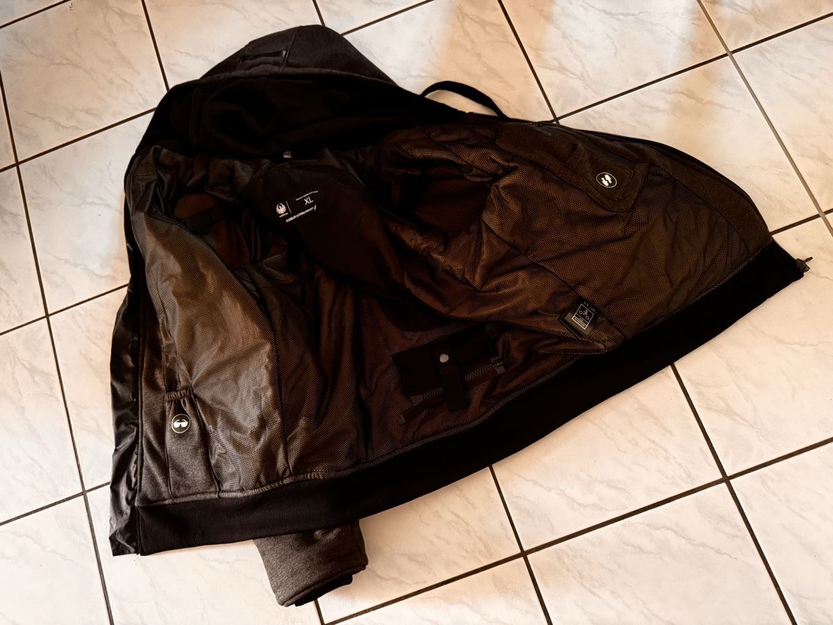 Jacken: Motorradjacke – Gebraucht aus Reinach BL von Timbuki2 1