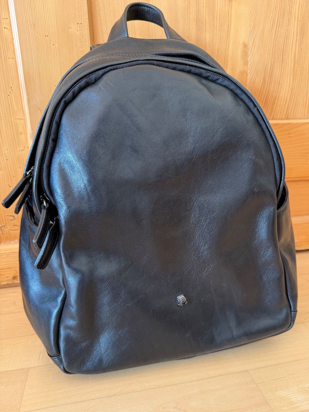 Navyboot Zaini: Navyboot grosser Rucksack aus Leder schwarz – Usato da Uster venduto da Schangnau87