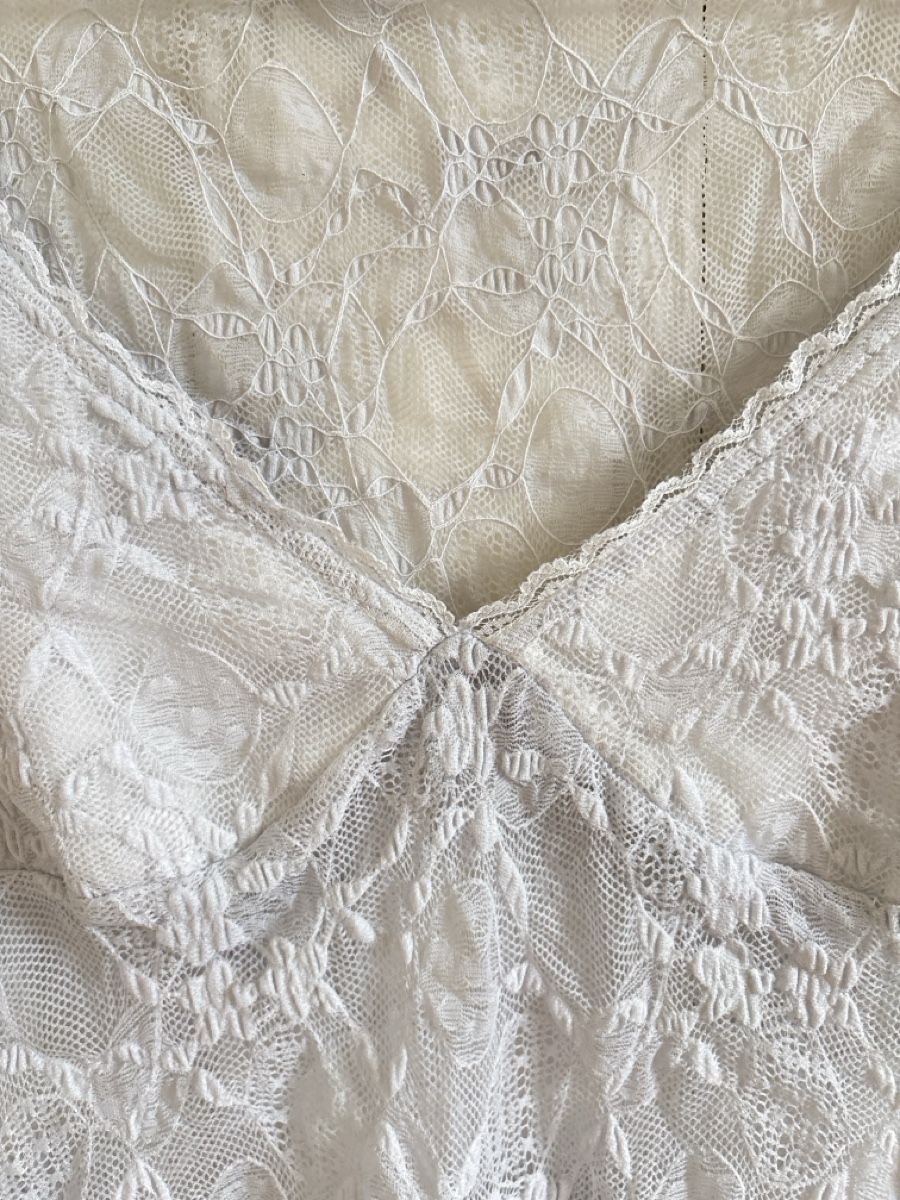Shein Top: Fine Grey Lace Shein Top - Size M – Usato da Zollikon venduto da ely.p 1