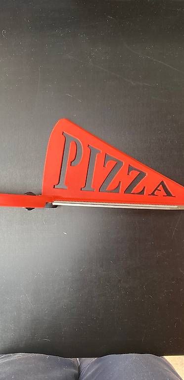 Tous les outils: Ciseaux à pizza – D'occasion à Troistorrents par apremand