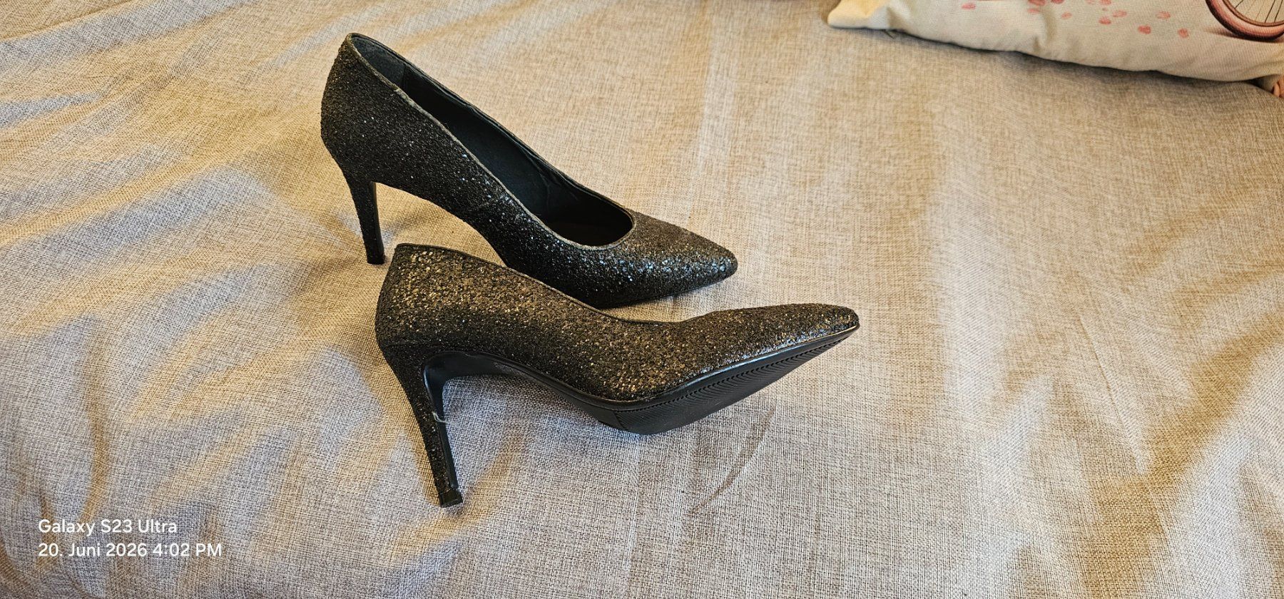 Scarpe da donna: Pumps Glitzer Design Schwarz (41) – Usato da Unterseen venduto da Anna57 4