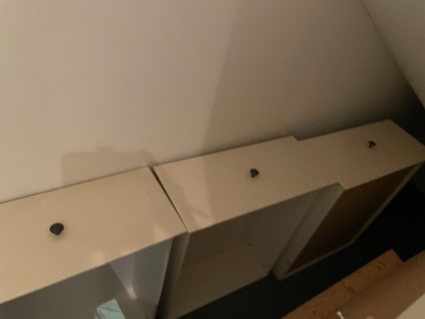 Ikea Divani: IKEA Hemnes in weiss – Usato da Schindellegi venduto da SandraCH67 1