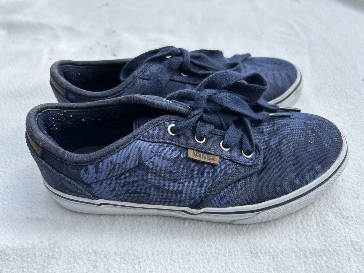 Vans Scarpe per ragazzi: Vans Sommerschuhe, Gr. 34, Dunkelblau mit Muster. – Usato da Röschenz venduto da c_k_wj8r 1