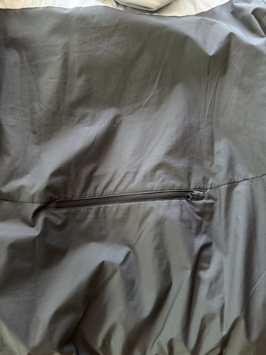 Nike Giacche: Nike Windrunner / Windbreaker Jacke – Gr. M, gebraucht – Usato da Au SG venduto da raphtron 2
