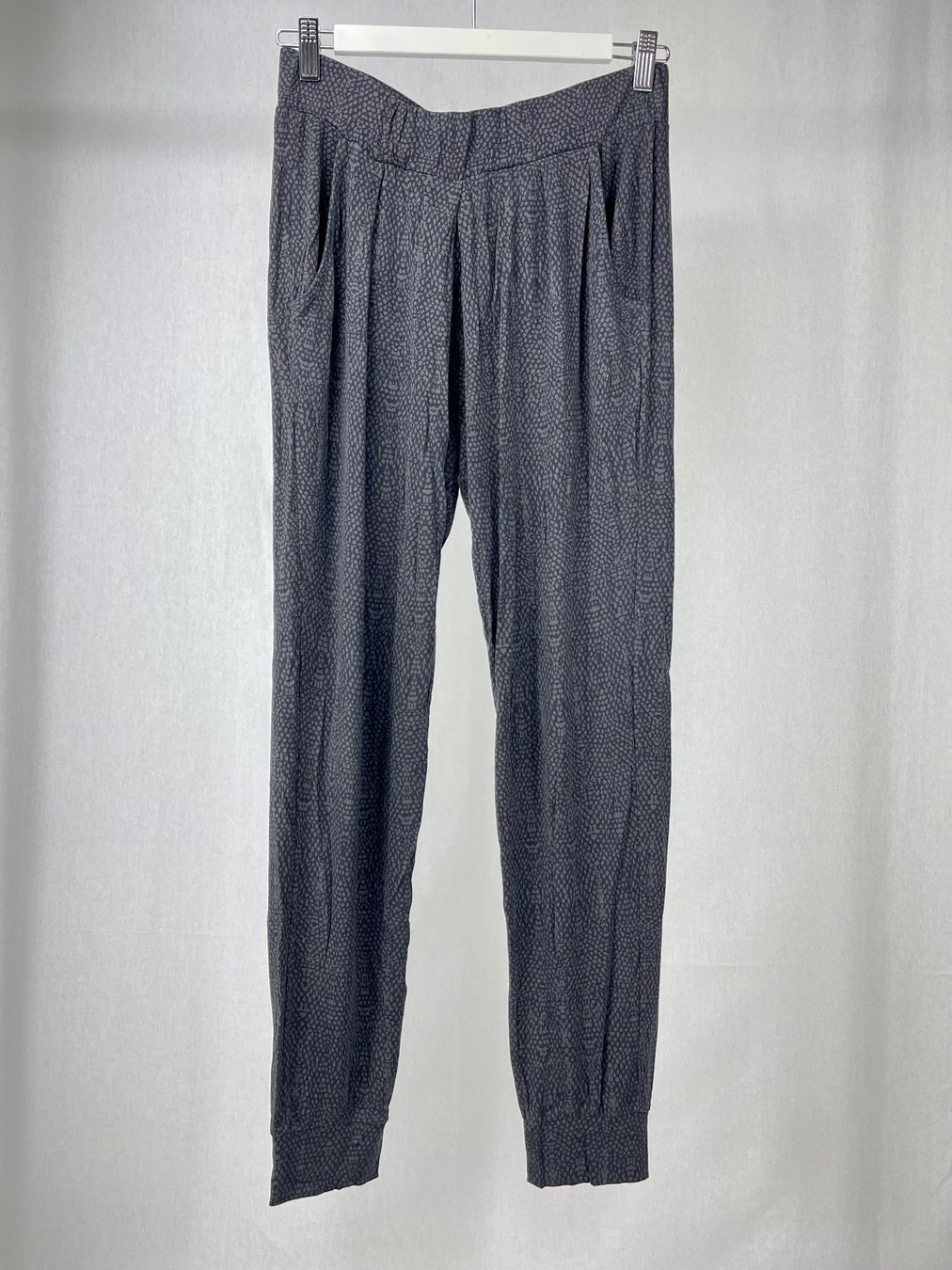 Opus Pantaloni: Hose - Stoffhose - OPUS – Nuovo (secondo la descrizione) da Romanshorn venduto da MAFLOMAS
