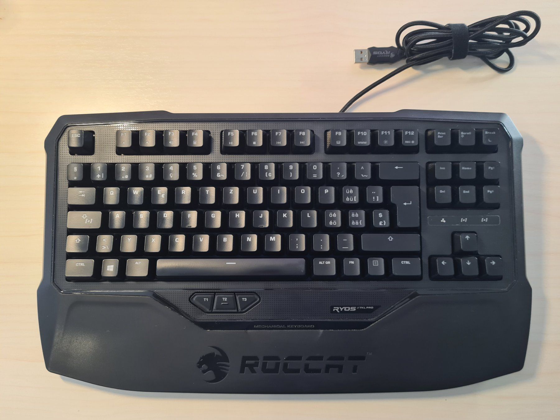 Roccat Tastaturen: Roccat Ryos TKL Mechanical Keyboard Black CH Layout – Gebraucht aus Stäfa von nic_sieber