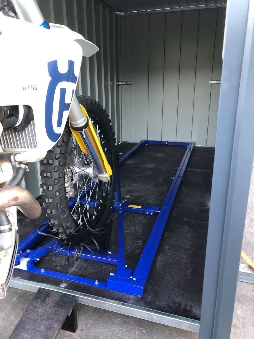 Rifugi: Suport Motorrad Garage Bike Box – Nuovo e nell'imballaggio originale da Bichelsee venduto da 123Tremp321 3