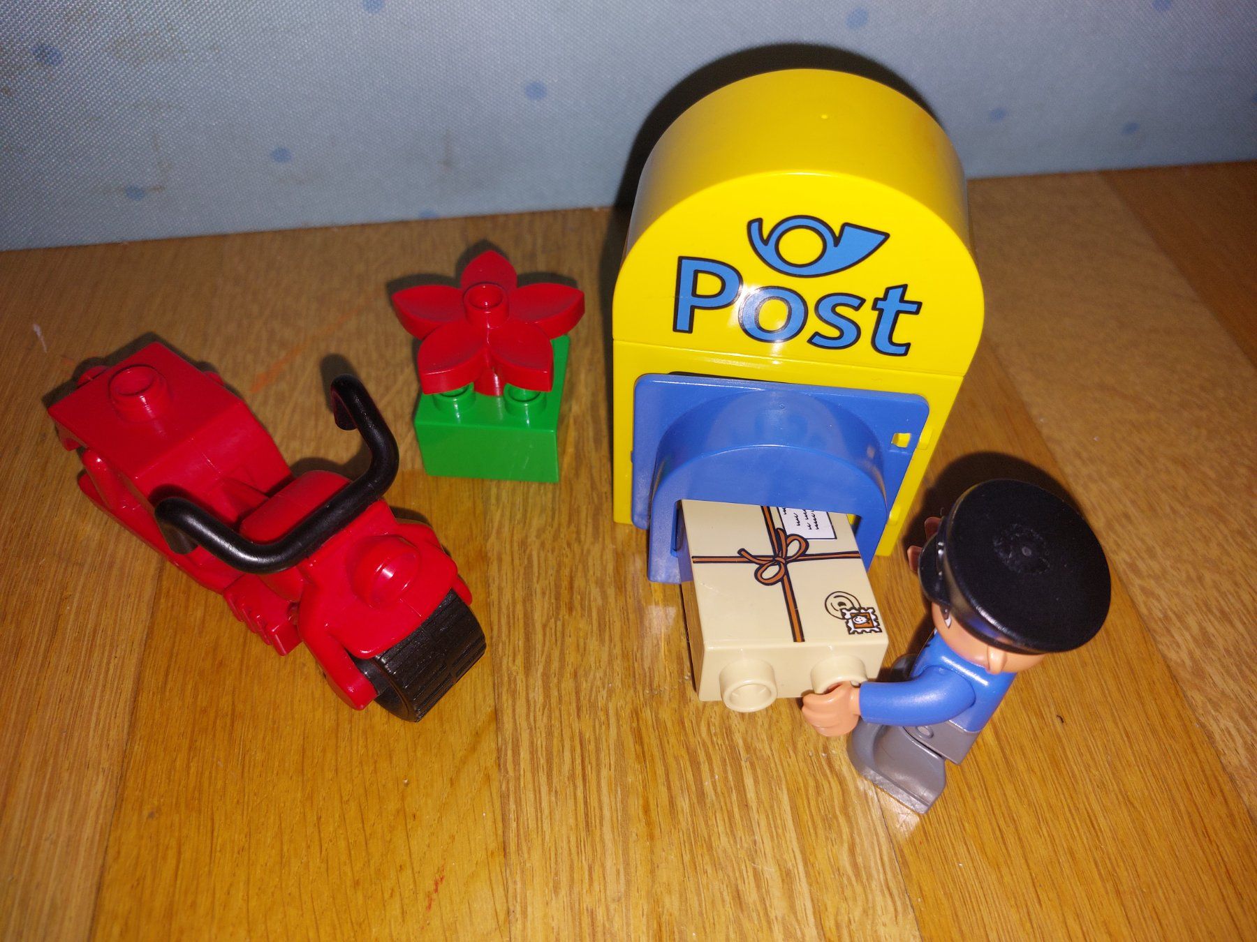 Lego Giocattoli: LEGO Duplo 5638 Briefträger / Postbote – Usato da Balterswil venduto da Steineparadies 1