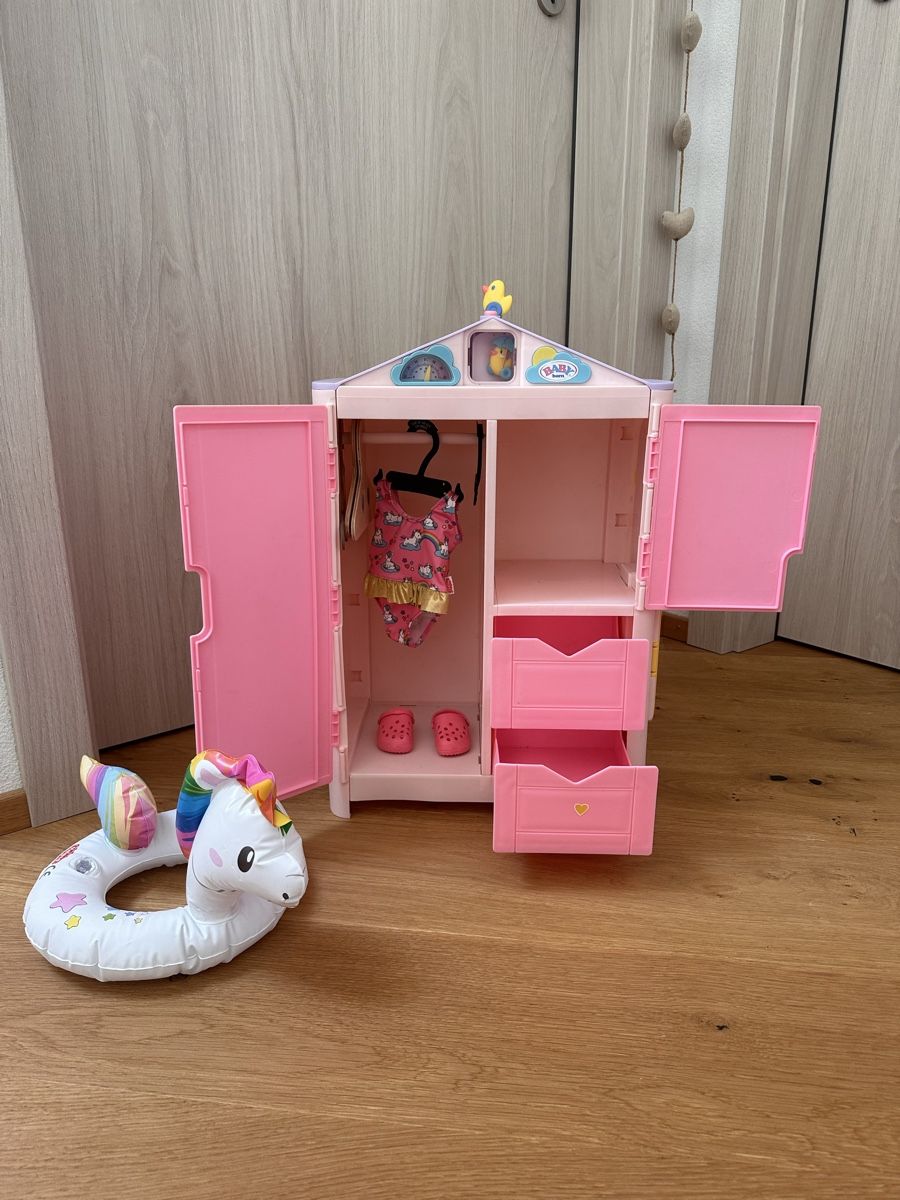Spielzeuge:  Armoire penderie pour poupée – Gebraucht aus Peseux von tao_2k9s