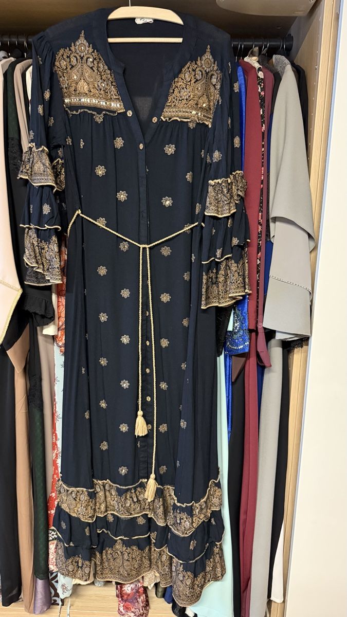 Vestiti: Boho-Maxikleid / Kaftan in Scharz&Gold gr M – Nuovo (secondo la descrizione) da Haslen GL venduto da rana04