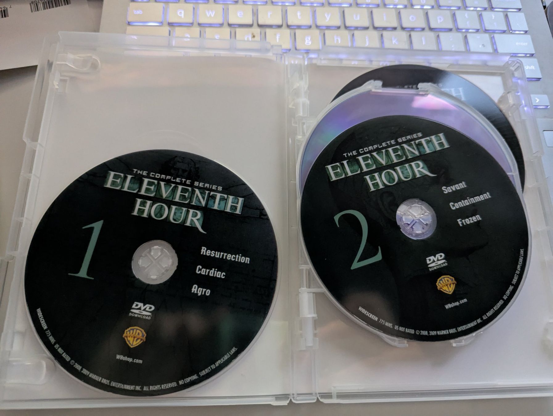 Tutti i DVDs: Eleventh Hour The Complete Series DVD Rare NTSC – Usato da Hünenberg See venduto da SpecialEditionGaming 4
