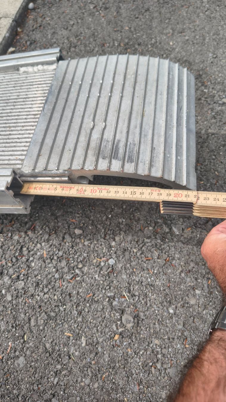 Rampe di accesso: Alu-Verladerampen 1.85 m – Usato da Hergiswil NW venduto da Ginete 4