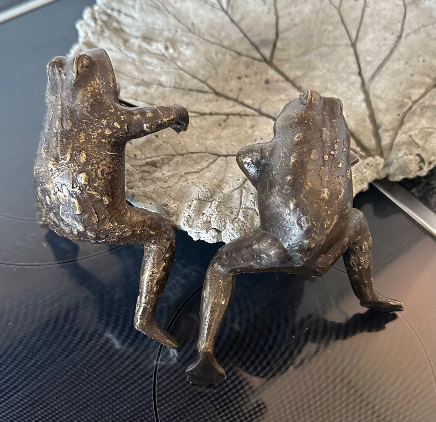 Tutte le decorazioni: 2 Frösche aus Bronze – Usato da Zürich venduto da brazerola 4
