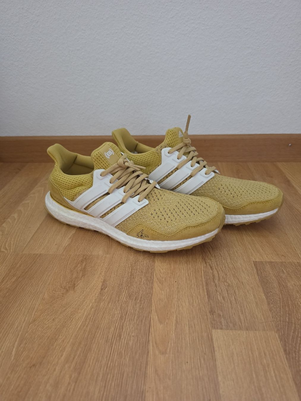Adidas Scarpe da uomo: Adidas Ultraboost "Extra Butter" – Nuovo (secondo la descrizione) da Belp venduto da fabiocardoso 1