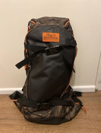 Snowboard Rucksack von Ride