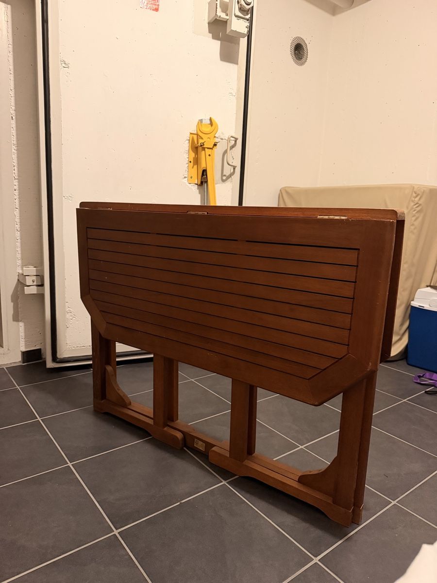Tables: Holztisch – Neuf (Voir description) à Uerikon par Sercan21 3