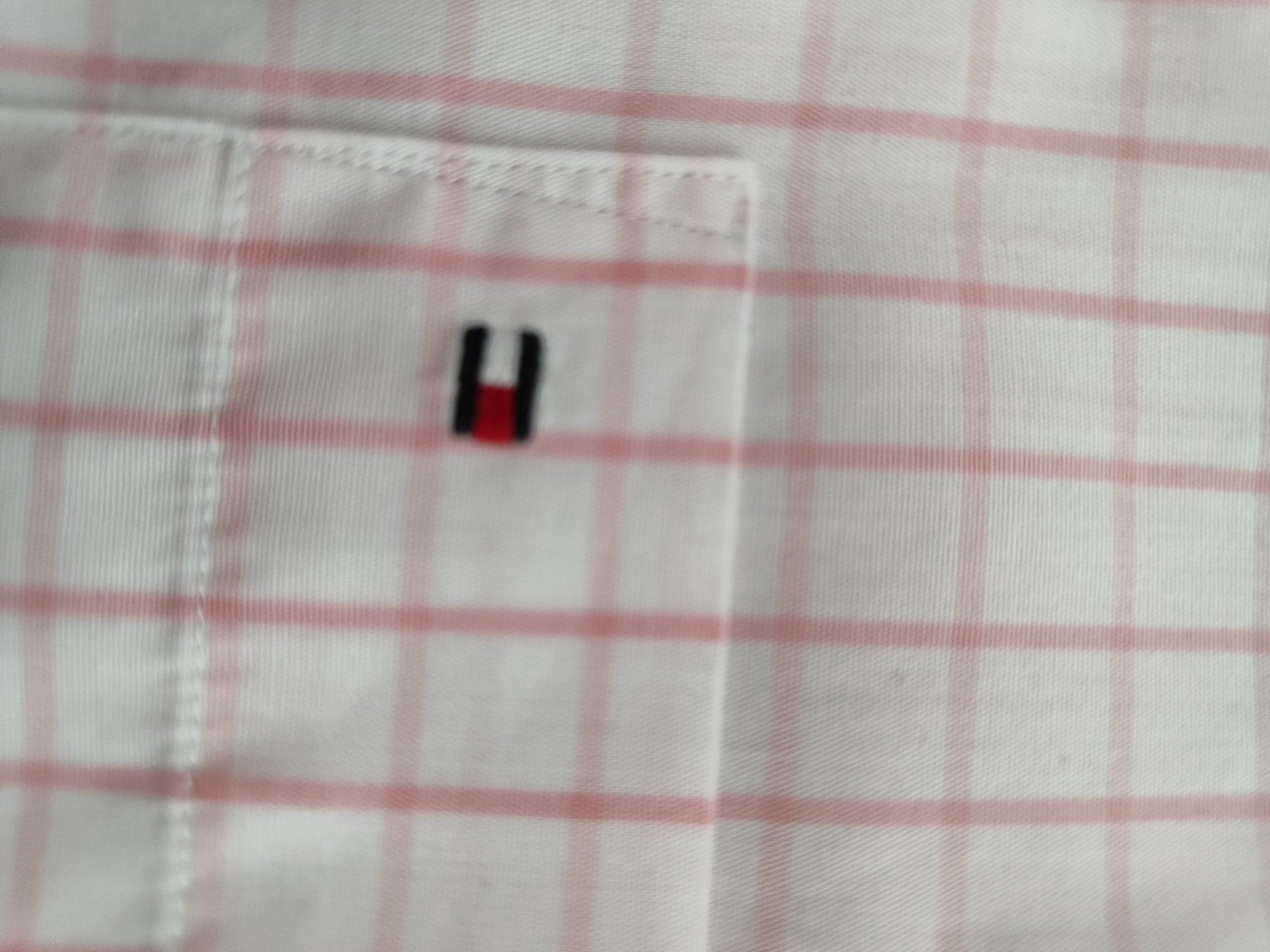 Tommy Hilfiger Camicie: Hilfiger kurzarm hemd GR 40 – Usato da Langnau am Albis venduto da Judithsebi 5
