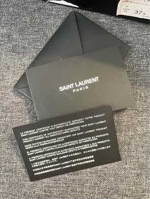 Saint Laurent Damenschuhe: Saint Laurent "LOVE" SNEAKER – Neu und originalverpackt aus Quartino von mar_92nz 2