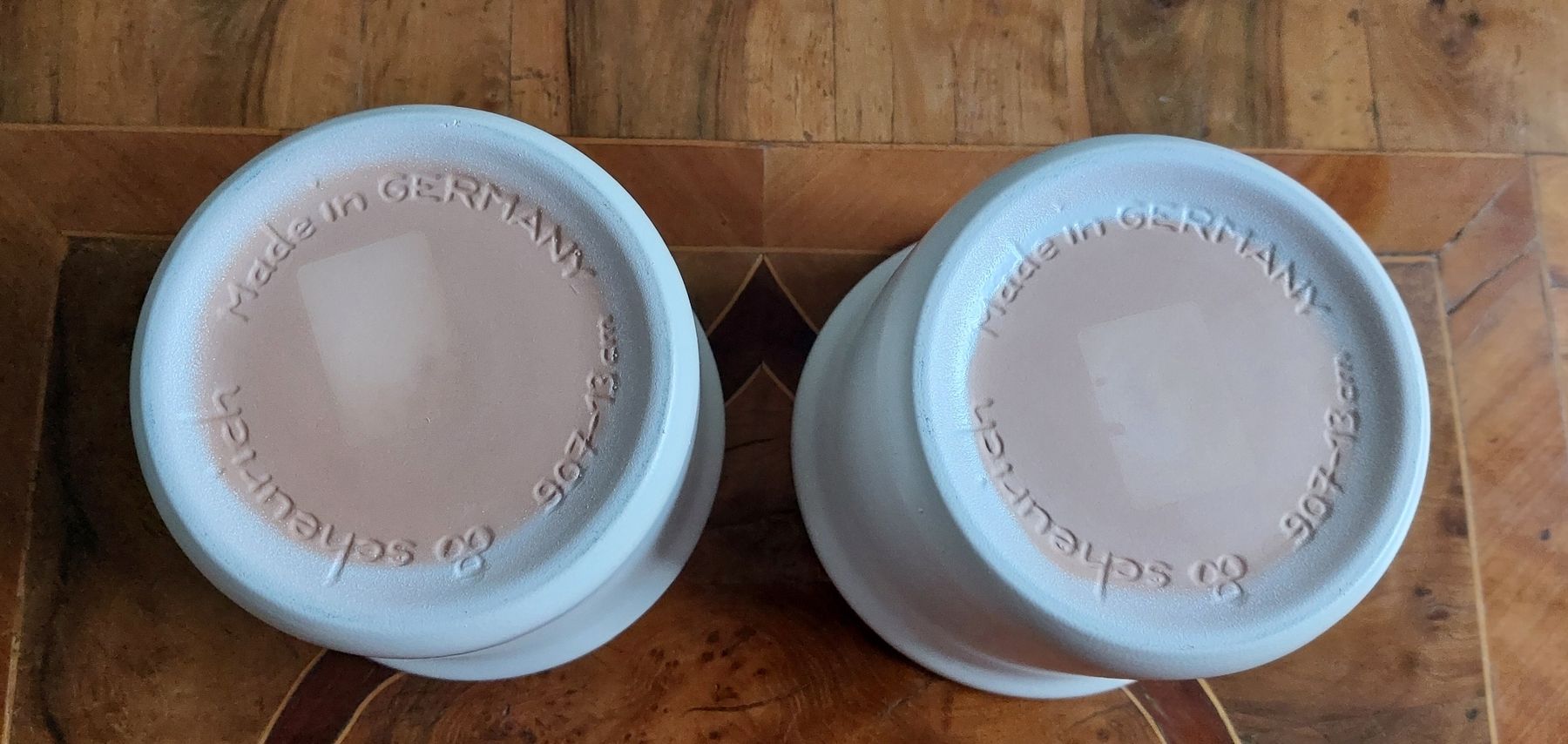Vasi per fiori: 5 Übertöpfe, weiss, neuwertig – Usato da Baar venduto da Mango347 6