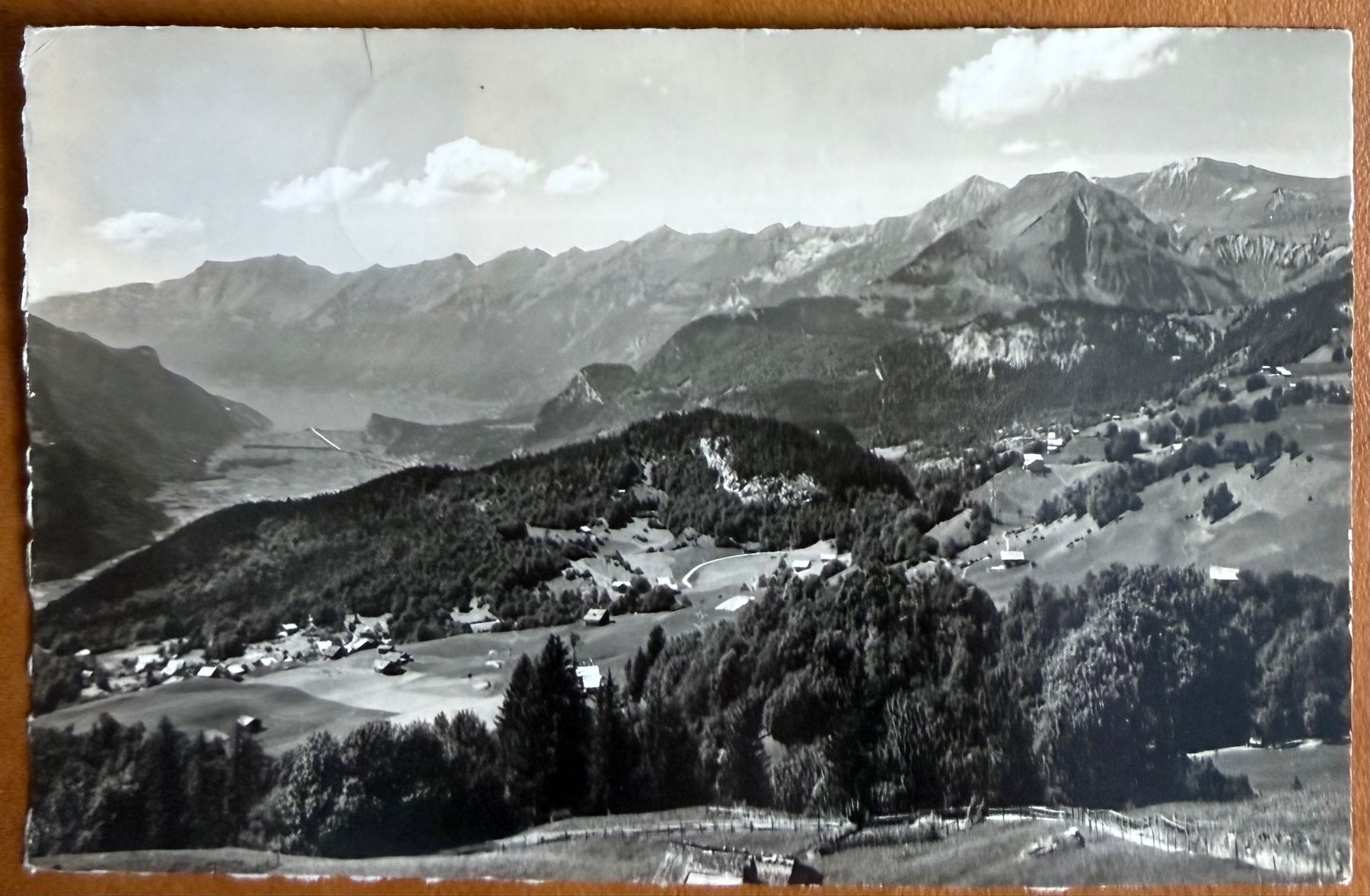 Cartoline postali: Reuti - Hasliberg - Panorama 1947 – Usato da Lutry venduto da Ediego