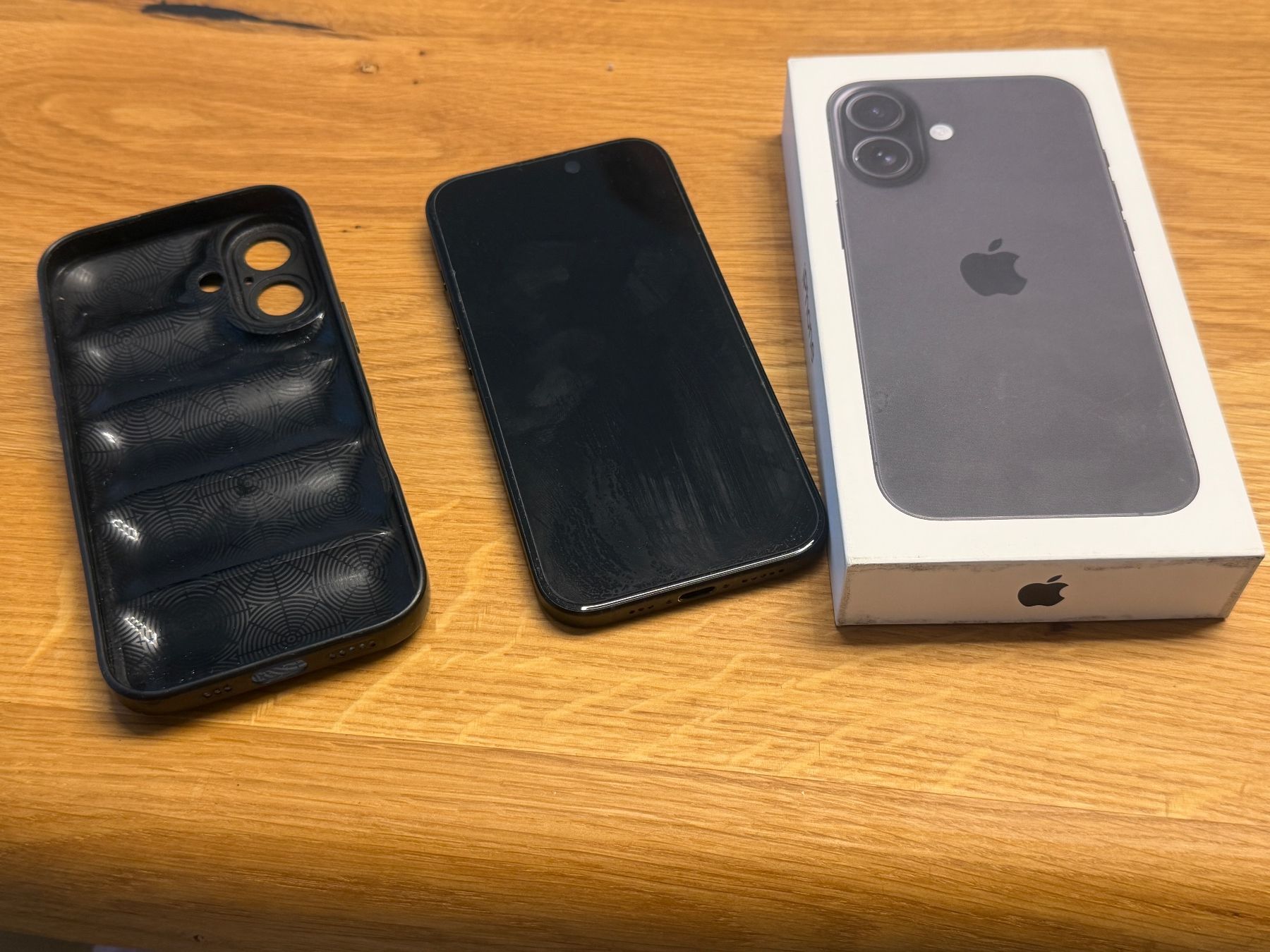 Apple Handys / Smartphones: iPhone 16, 128 GB, Schwarz – Gebraucht aus Burgdorf von Shawndx