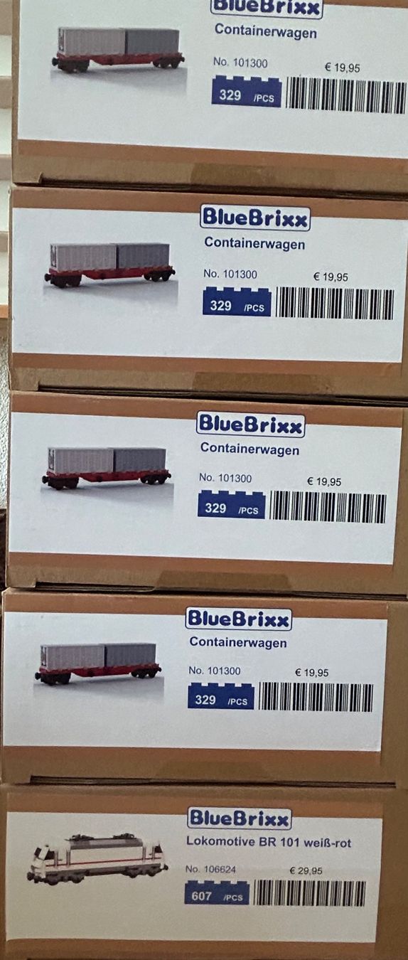 BlueBrixx Baukästen: Blue Brixx Containerzug Neu in OVP – Neu und originalverpackt aus Belp von AEMA-Modellbau