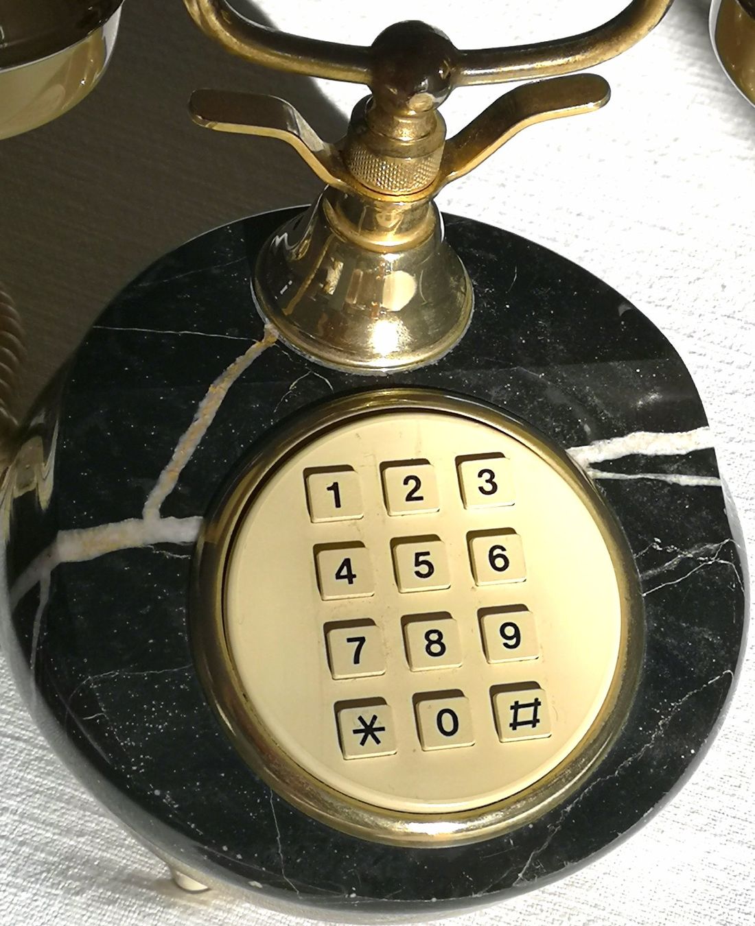 Telefoni: Altes Telefon aus Marmor und Messing – Usato da Zürich venduto da Tanteemma369 7