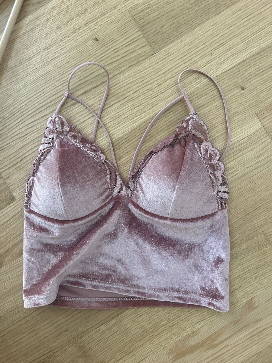 Tops: Samt Top mit Spitze Grösse S neuwertig – Neu (gemäss Beschreibung) aus Zürich von Dailychic
