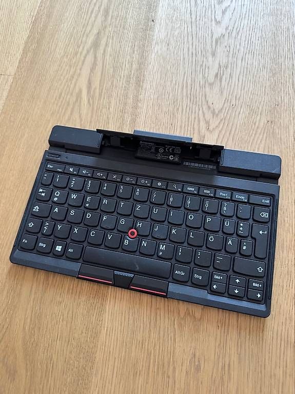 Lenovo Claviers: Lenovo ThinkPad Tablet 2 Bluetooth Keyboard – D'occasion à Schübelbach par Rahnmont