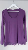 Lila Langarmshirt mit Spitze - wie Rosemunde, Gr.M - Modal