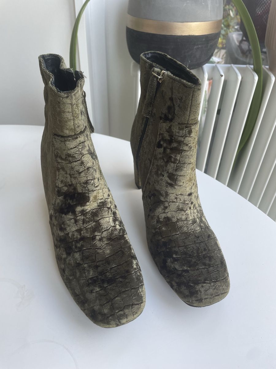 Scarpe da donna: Bottines vert kaki , taille:41, neuves – Nuovo e nell'imballaggio originale da Carouge GE venduto da ynj_8ndx 2