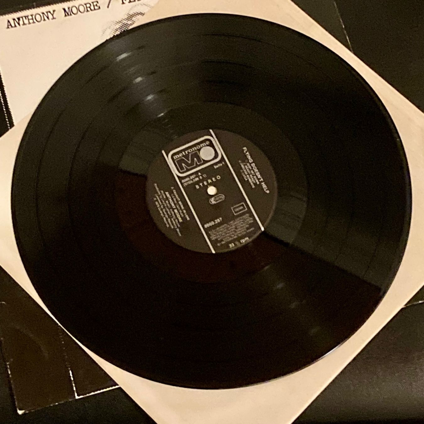 Dischi in vinile: Anthony Moore - Flying Doesn't Help, LP | Slapp Happy – Usato da Bern venduto da Ntsamina 2