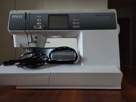 Nähmaschine PFAFF Quilt Ambition 630 komplett