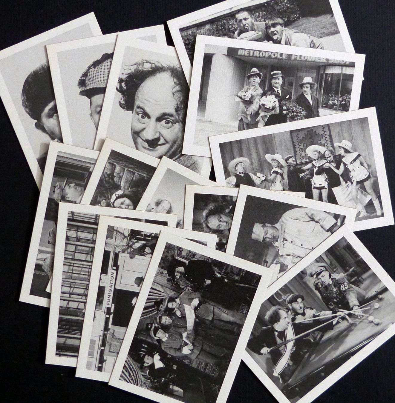 Carte collezionabili: THE 3 STOOGES COMPLETE 60 CARDS SET 1985 – Usato da Lugano venduto da YouWantUS 2
