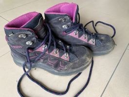 Lowa Wanderschuhe Grösse 33