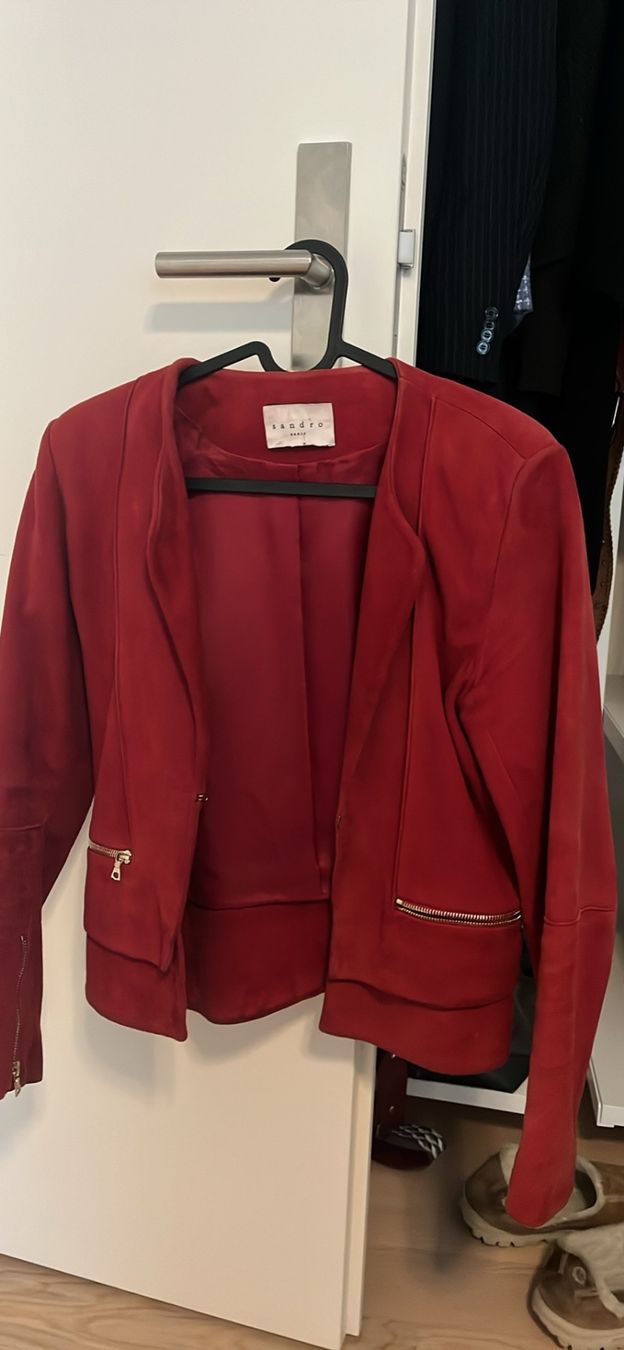 Sandro Giacche: Red Sandro Paris Leather Jacket Gr.36 – Usato da Zürich venduto da AlineCr 3