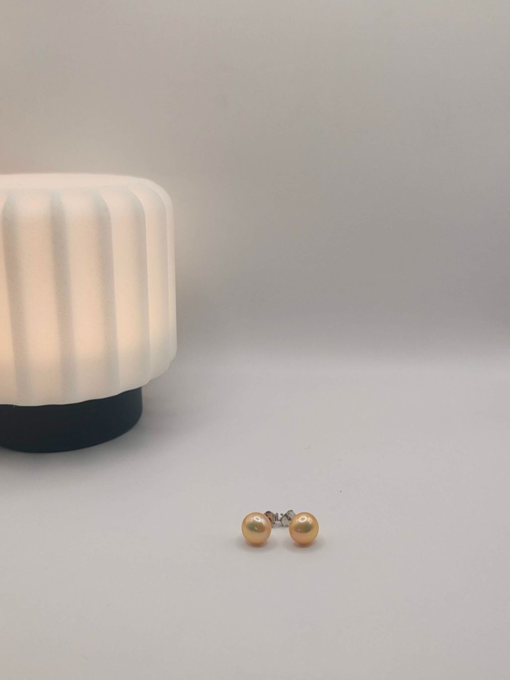 Orecchini pendenti & Orecchini a lobo: **NEU** Ohrenstecker mit Süßwasserperlen – Nuovo (secondo la descrizione) da Luzern venduto da jul_bn7b 5