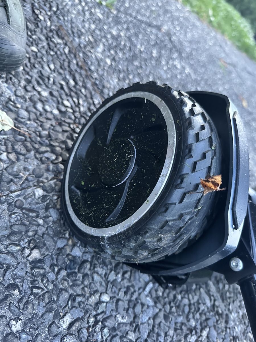 Hoverboard: Hoverboard Kart Aufsatz mit Lenker, Defekt  – Difettoso da Urdorf venduto da VukKar 3