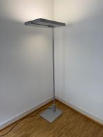 Stehlampe mit Bewegungssensor