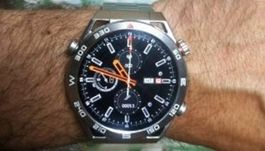 Montre connectée traqueur GPS Uhr - 100% NEW in BOX