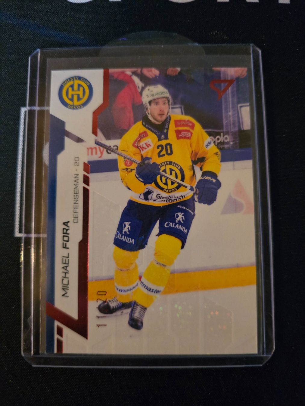 Sportzoo Carte collezionabili: Fora // RED 11/20 // BASE // HCD // HC DAVOS – Usato da Beringen venduto da Candrox__