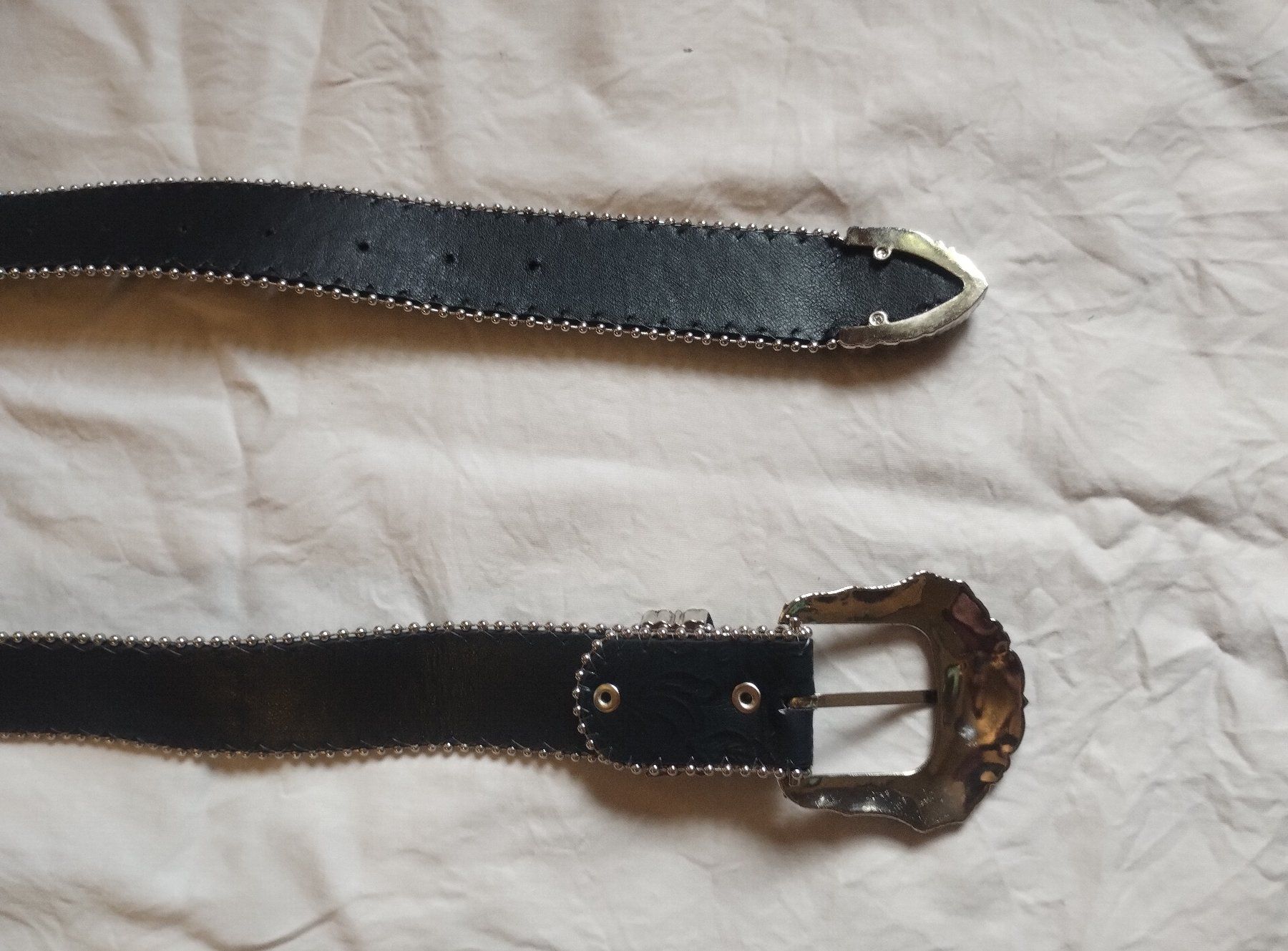 Ceintures: Schwarzer Ledergürtel Nieten Western Style Vintage – Neuf avec emballage d'origine à Lausanne par FASHION-WORLD-SHOP 5