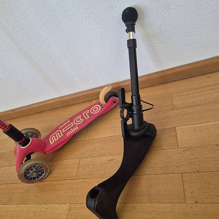 Micro Kickboard: Micro Delux Trotti  / Kiki mit Sitz – Gebraucht aus Bremgarten AG von wellea 4