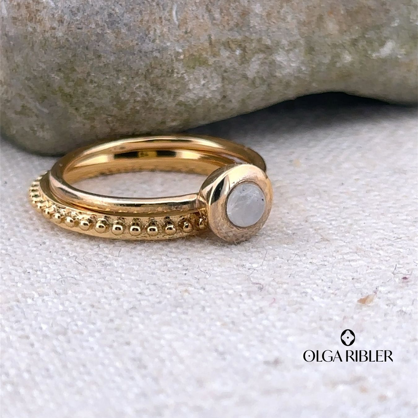 Olga Ribler Anelli: Edelstahl & Silber Mondstein Ring SET Ringgrösse 52 – Nuovo (secondo la descrizione) da Luzern venduto da Schmuckoutlet 1