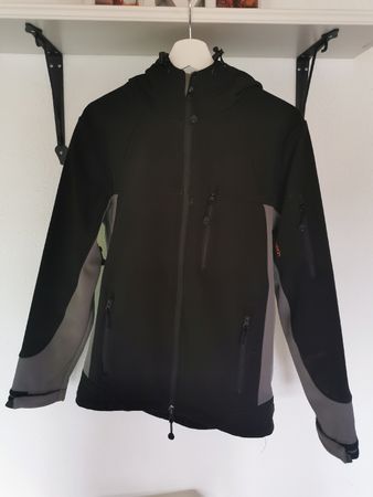 Softshell-Jacke von TCM