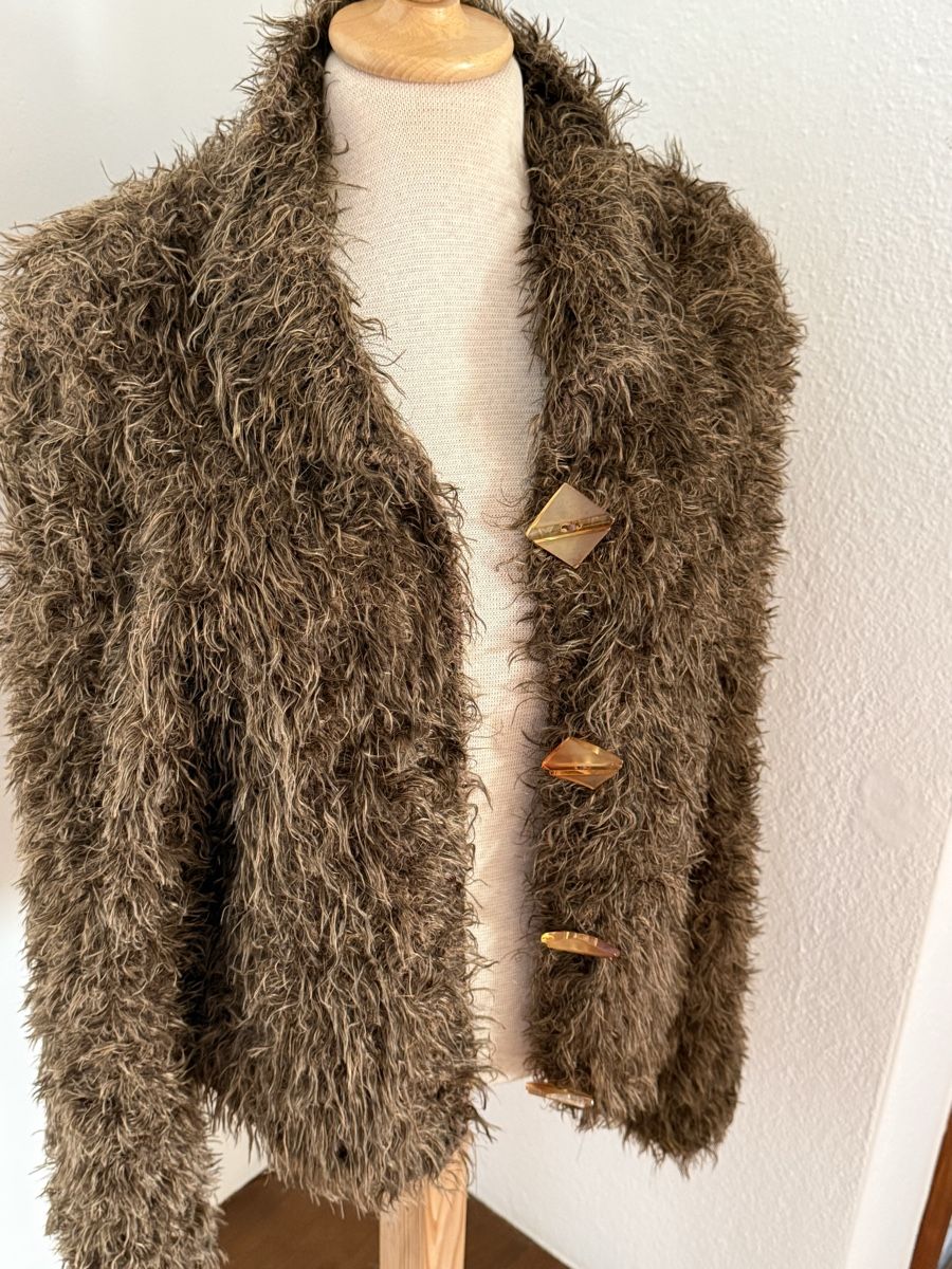 Jacken: Flauschige Kurz Jacke – Neu (gemäss Beschreibung) aus Obfelden von Plastofina 1