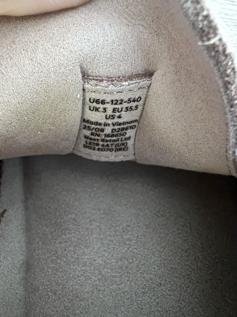Next Chaussures garçon: Next Clogs Grösse 35.5 – D'occasion à Ernetschwil par Ruebli04 2