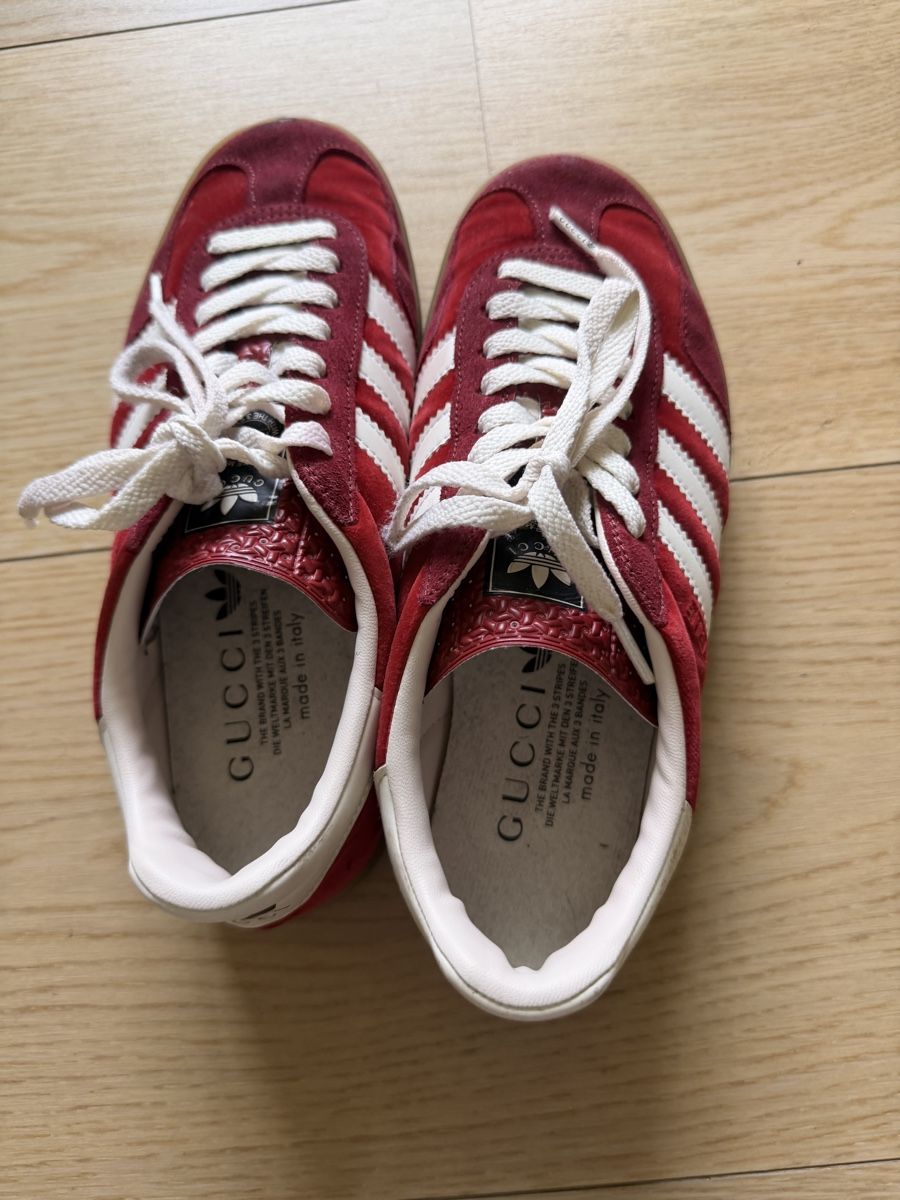 Gucci Chaussures femmes: Gucci Addidas Schuhe – D'occasion à Zürich par cha_y9x8 4