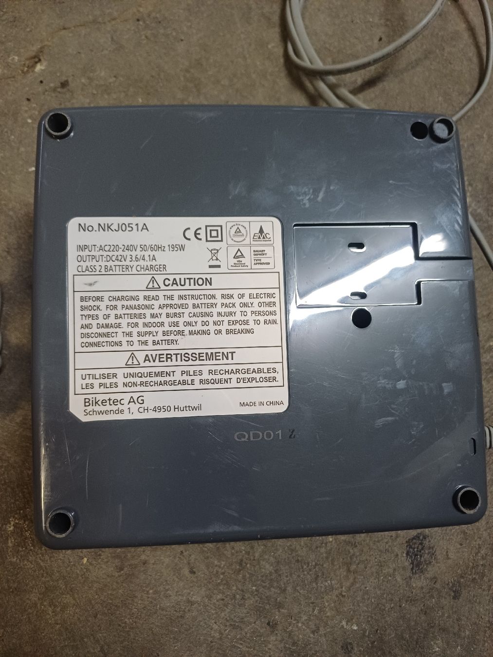 Caricabatterie: 2x Ladegeraet 36V Li-Ion Akku – Difettoso da Wangenried venduto da Recycler94 5