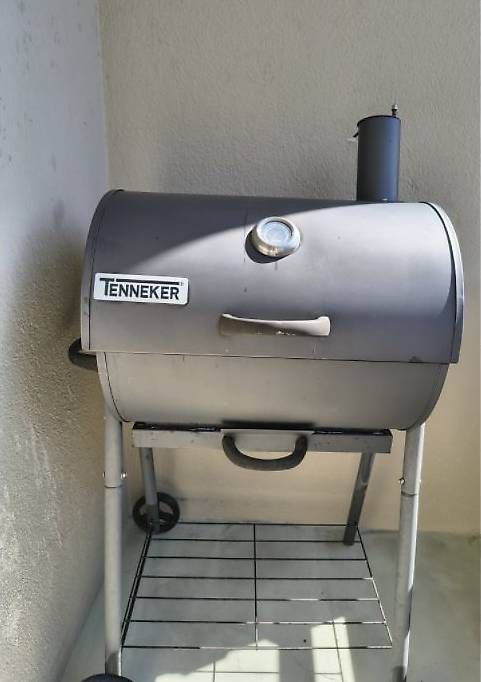 Griglie: Holzkohlengrill – Usato da Zürich venduto da mbi_cbw7